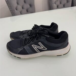 New Balance women’s size 9
